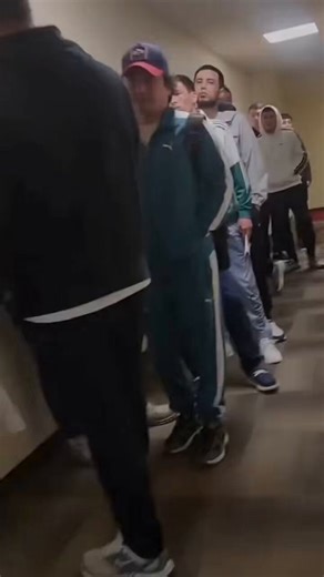 🚨 JUST IN: ICE pulled off a SLICK mass-arrest ploy in Pennsylvania today, tricking DOZENS of illegals into coming to the DMV under the guise of “renewing their CDLs”And as soon as they arrived, they were rounded up and ARRESTEDTHAT’S HOW IT’S DONE! 🔥