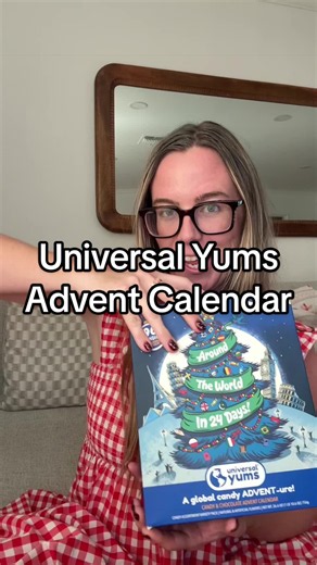 Universal Yums Christmas Advent Calendar: Unboxing & Taste Test