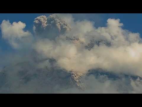 Pyroclastic Flow Caught on Camera at Semeru Volcano, Indonesia (Mar 29, 2026)