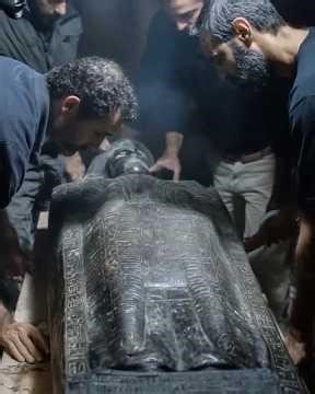 Archaeologists Found Ancient Technology That Should Be Impossible