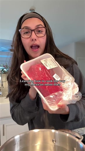 Cooking Mexican food is an act of love fr 😭😮‍💨 it can take a long time #mexicanfood #hispanic #foodie #toddlerlife #cookwithme