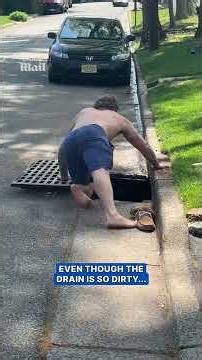 Hero reaches into sewer to save baby ducklings