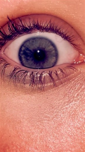 Do u like my eyes 👀