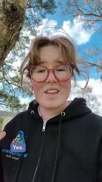 Learn with Lexie: huntsman spiders are cool!!! (don't watch if you don't like spiders)