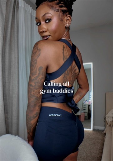 Calling all gym baddies 🖤 these V-back shorts deserve a spot in the rotation. #GymOutfits #WorkoutShorts #VBackShorts #Activewear #TAYOEA