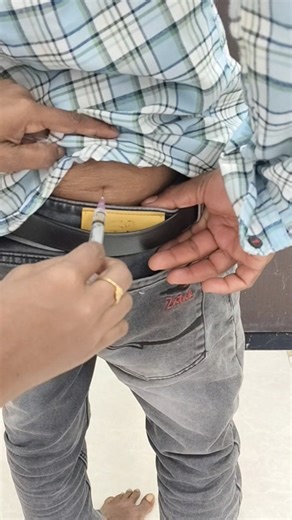 IM injection shorts#trending#hip#buttock#intramuscular injection#nurse#doctor#patient