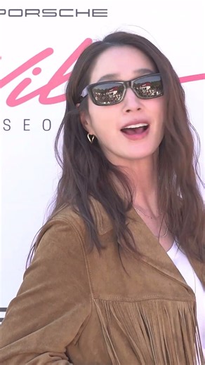 이민정, 힘준 건 재킷 하나인데 존재감 확실 ㅣ Rhee Min Jung [MTN 직캠]