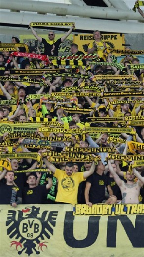 El Dortmund ante el Sabah fue histórico: victoria, tres puntos, autobús y a ducharse directamente al hotel... ¡por miedo a una bacteria en Azerbaiyán!