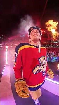 Feel the Moment 👀 Niko Mikkola Walks Selfie Stick Out to a Packed Winter Classic 🔥