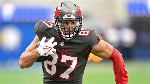 Exclusive: Rob Gronkowski on the current NFL tight end that reminds him most of himself