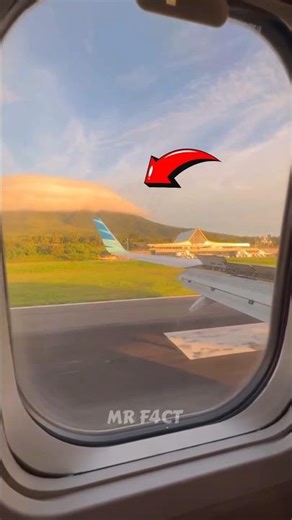 This Cloud Isn’t Moving… But Why ?