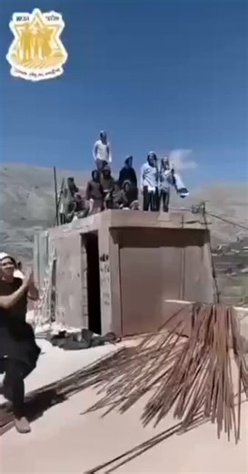 Julani's silence and the raising of the Israeli flag in southern SyriaAgainst the backdrop of the al-Julani government's silence and inaction, the Israeli army and settlers continue their incursions and aggression on Syrian territory.The Syrian Human Rights Observatory reported that, simultaneously with the ongoing incursions and occupation of additional areas in the buffer zone on Syrian territory by the Israeli army, Israeli settlers also broke into the Syrian city of Hadar in the Quneitra pro