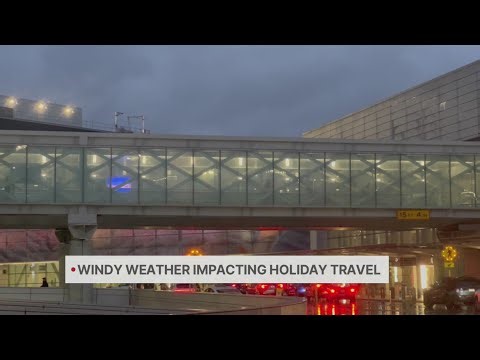 Windy weather impacting holiday travel