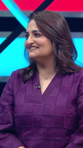 क्या यह female writer फिल्मों की खबरें छापती है? | Wheel of Fortune
