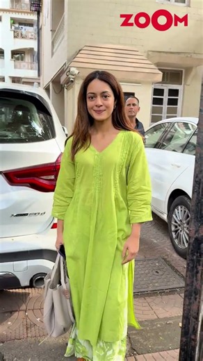 The Ba***ds of Bollywood fame Anya Singh briefly poses for paps #shorts #anyasingh #spotted