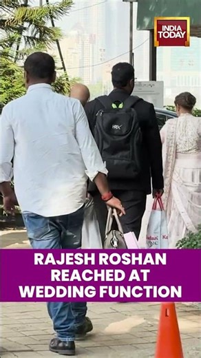 Roshan Family Reunion | Rajesh & Sunaina Roshan Join Festivities for Eshaan’s Wedding