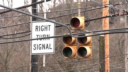 High winds leave thousands without electric as temperatures drop
