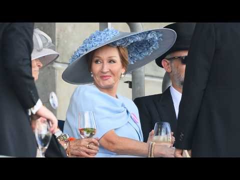 ‘Queen’ JK Rowling sticks it to the bullying lefties with ultimate move