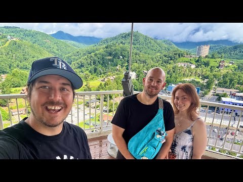I Finally Made It To The Top of The Gatlinburg Space Needle | Best Things To Do In Gatlinburg