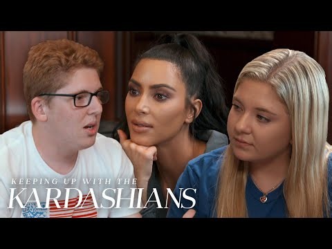 Kim Kardashian Meets With Parkland Survivors | KUWTK | E!