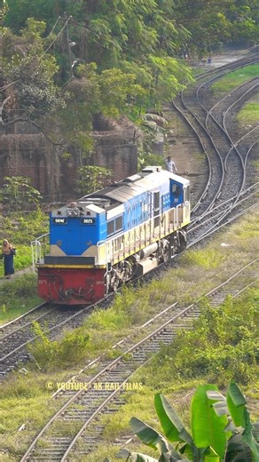 2200 HP meter gauge EMD locomotive of Bangladesh Railway