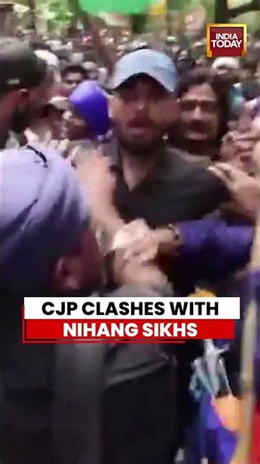 Jantar Mantar Clash: CJP Protesters, Nihang Sikhs Face Off In Delhi | CJP News