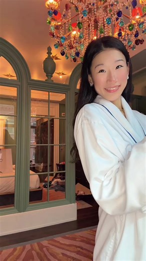 grwm for a ball 🔮 #ball #gown #oscardelarenta #jimmychoo #ballgown | Ball Gown