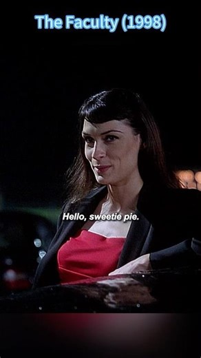 Her Head Falls Off… Then Crawls Back🐙😱 #TheFaculty
