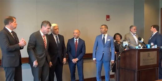 Alabama’s ‘Big 10 Mayors’ rally ahead of Aniah’s Law vote