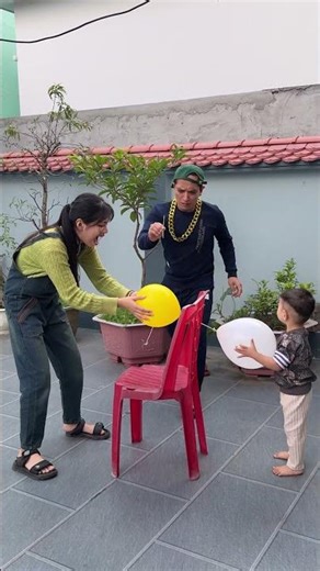 funny video 😂 Dad's lightning fast decision making #funny