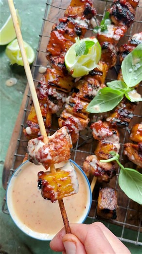 Chipotle Pineapple Chicken Skewers Recipe