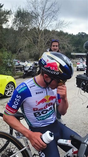 Remco’s first races for Red Bull and immediately first wins, today with 50 km solo 👏🏼 🎥: Daniel Benson | Lucas' cycling blog