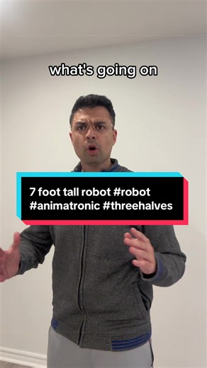 7 foot tall robot #robot #animatronic #threehalves | 7 foot robot