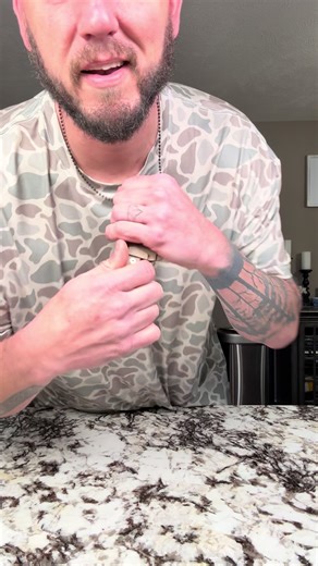 Compact Fixed Blade Neck Knife for Everyday Carry