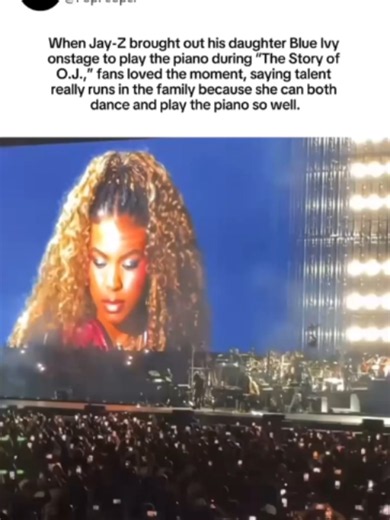 Jay-Z brings Blue Ivy onstage to play piano and fans say talent runs in the family #jayz
