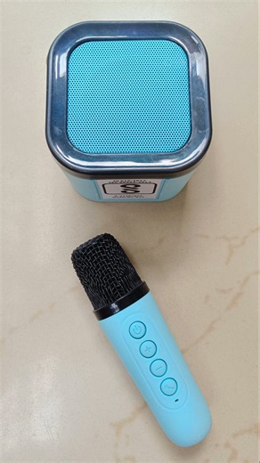 Bluetooth speaker testing. 😀😀