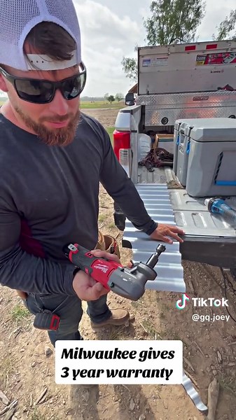 Cordless Nibblers Review: Milwaukee vs. Hercules