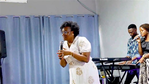 Faith beyond the pew: How to show genuine honor and faithfulness at work, home and in public | ADP- Ministério Água Viva - Centro Integridade