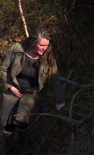 She sat on it and it collapsed!