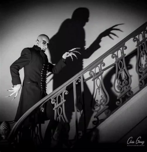 Exploring the Fascination with Vampires in Pop Culture