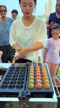 Happiness is being prosperous. A talented chef! Word skewer cake | Gold coin cake