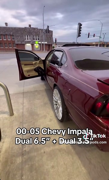 Custom Speaker Pods for 00-05 Chevy Impala