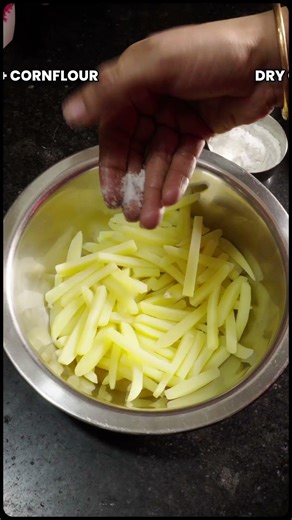 How to make Cafe-like Crispy French Fries at home | McDonald's wali Fries at home 🍟