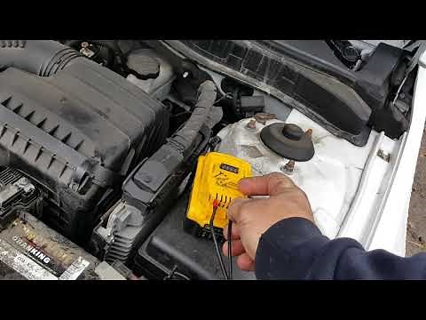 Dead car battery jumped by Dewalt 20v lithium ion