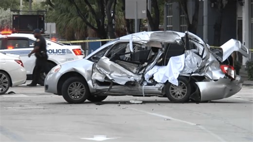 Horrific multi-vehicle crash kills at least one person in downtown Miami