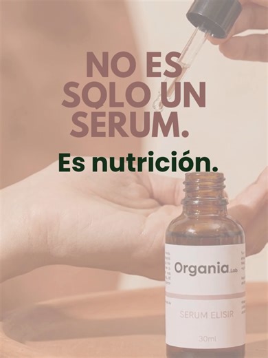 No es solo un sérum. Es nutrición real para tu piel. Cada gota aporta activos que hidratan, reparan y fortalecen desde adentro, no solo en la superficie. La piel lo absorbe, lo reconoce y responde: más equilibrio, mejor textura, más vida. No se trata de poner más… Se trata de darle a la piel lo que sí puede usar. 📍 Encuentra Organia Lab en: @ultra_panama vía Israel @americanbeautysupply Brisas, Paitilla y David – Chiriquí @mariapilatesestudio Terrazas de Albrook @melissapanama Casa Melissa San 