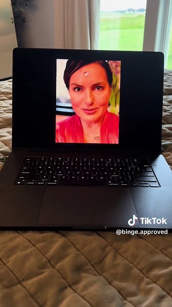 My Mom, Jayne: A Heartfelt Documentary