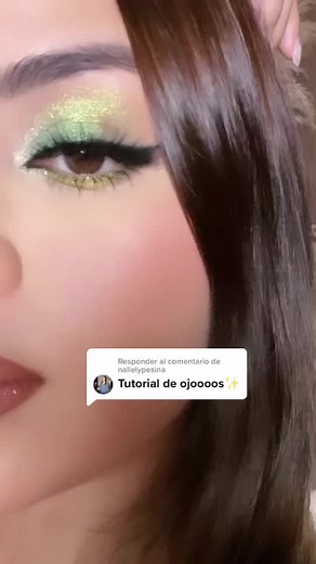 Responder a @nallelypesina #makeup #fyp #parati #greenmakeup #lipcombo #liptutorial #lipstick #makeuptutorial #trending #jeffreestar #beauty #beautytok