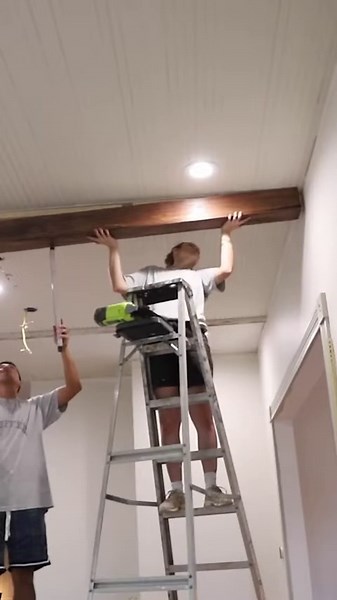 Watch a full kitchen remodel in 60 seconds