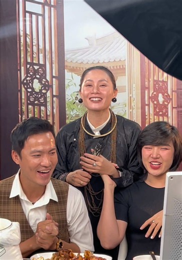 Má 2 phấn - Kép chánh Vũ Phương và Bảo Lan phe địch hội tụ 🤣 cả nhà thấy có nên tác hợp không 🤣🤣 Bình luận cho má biết ##THNNetwork##dienvienthanhhien##nodoivaytra